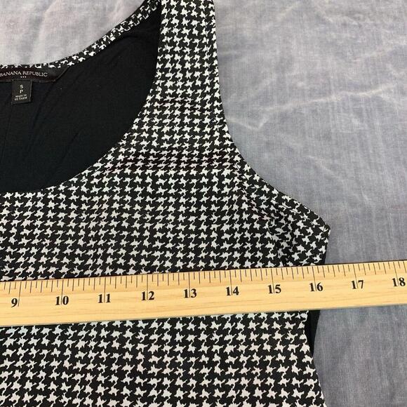 Banana Republic Womens Top Size XS Houndstooth Sleeveless Black Blouse  READ​ - Picture 5 of 7